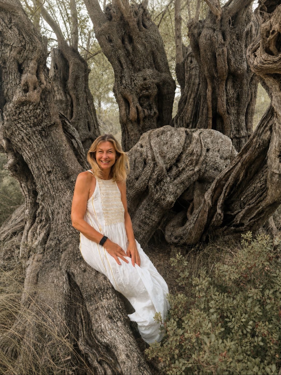 Iris Wiegand among ancient olive trees in Mallorca